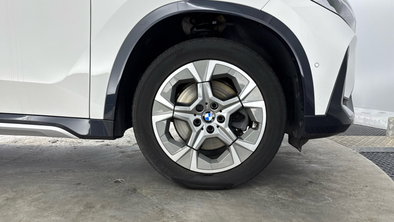 BMW X1 sDrive 20i MHT xLine 5dr Step Auto Petrol Estate